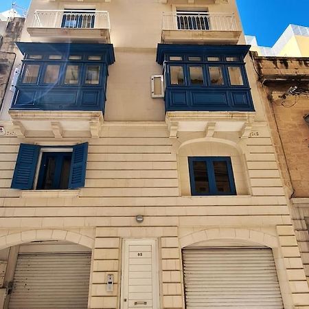 Appartement Cozy Inside.City & Beach Outside à Sliema Extérieur photo