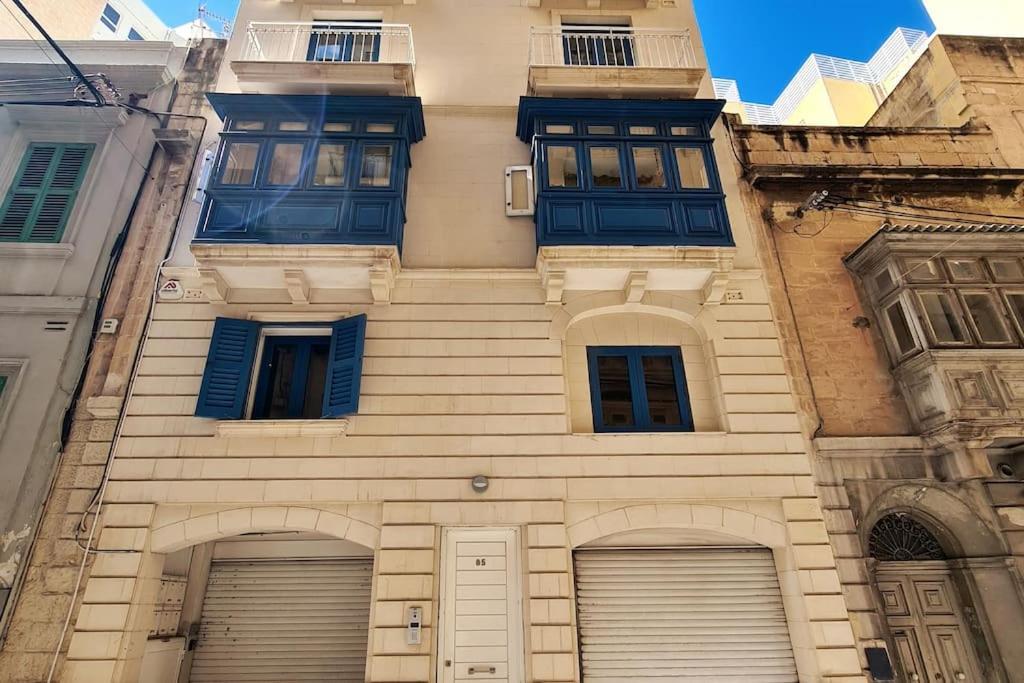 Appartement Cozy Inside.City & Beach Outside à Sliema Extérieur photo